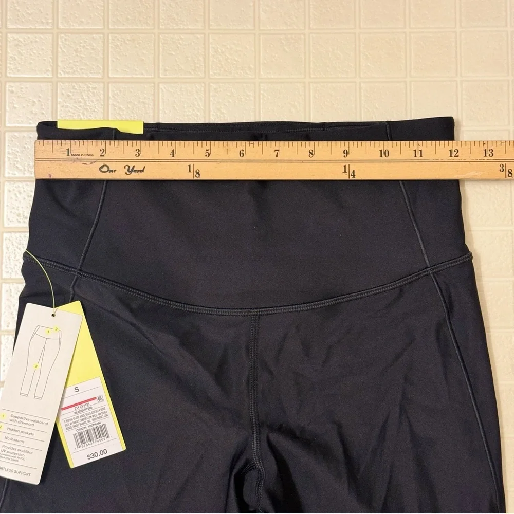 Women's Effortless Support High-Rise
Leggings All In Motion Black Size S - Picture 5 of 7